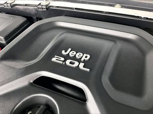 Used 2021 Jeep Wrangler Unlimited Rubicon 4xe w/ Steel Bumper Group AWD/4WD image 33