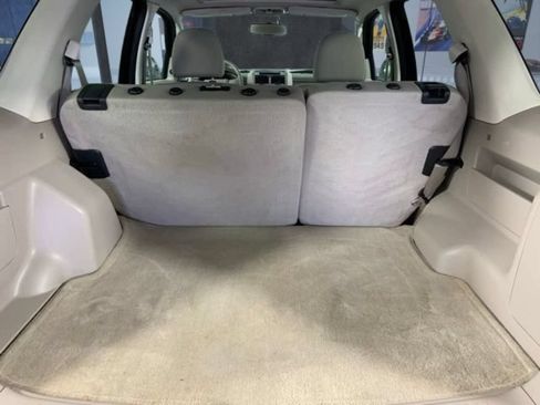Used 2012 Ford Escape XLT AWD/4WD image 9
