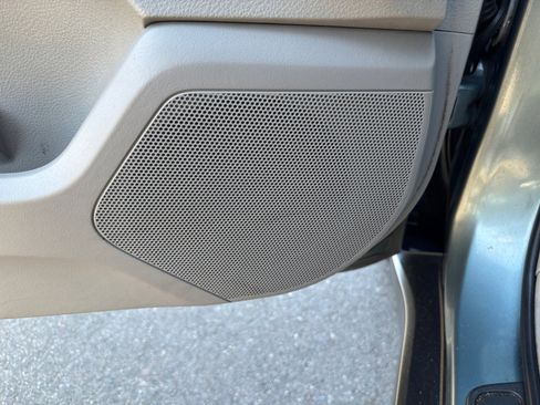 Used 2012 Subaru Forester 2.5X Premium w/ All-Weather Pkg image 27