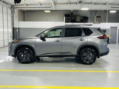 New 2026 Nissan Rogue SV image 12