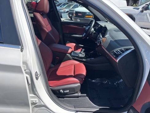 Used 2022 BMW X3 xDrive30i w/ Premium Package AWD/4WD image 39