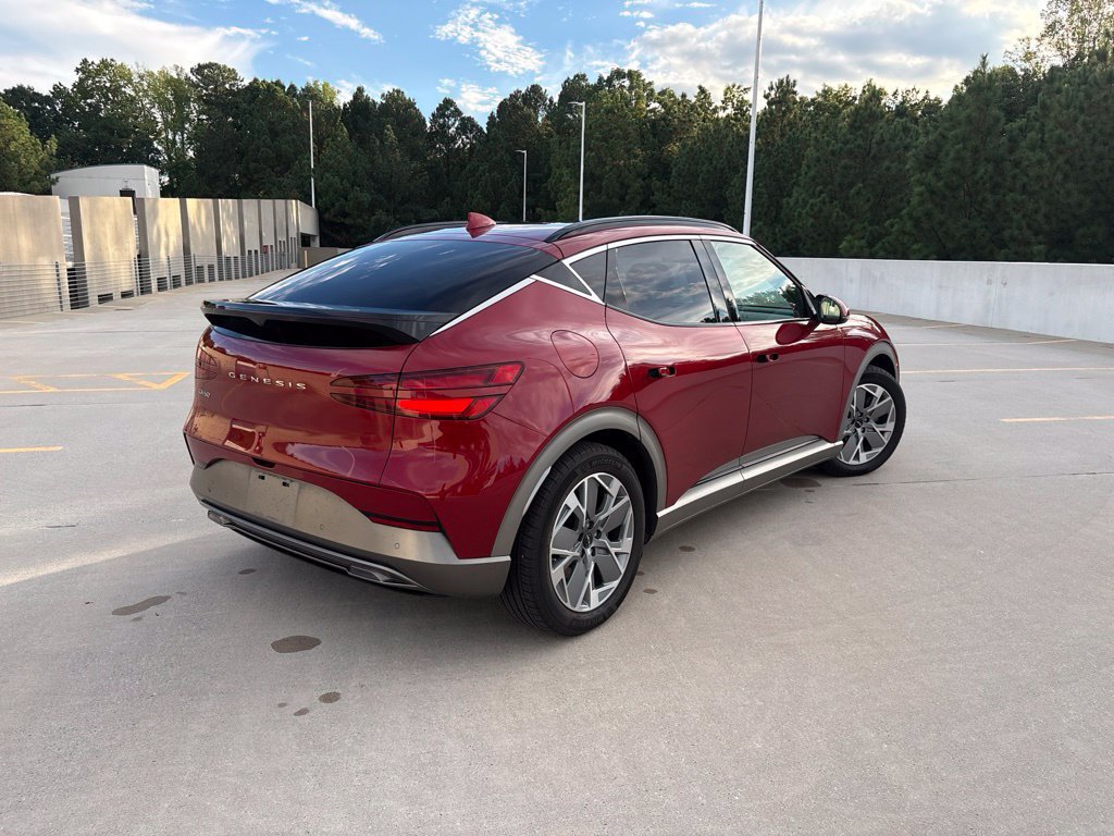Used 2024 Genesis GV60 RWD image 3