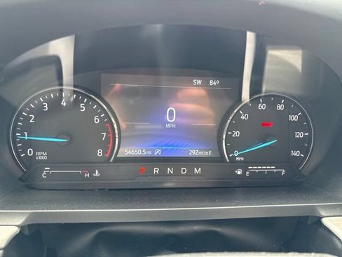 Used 2020 Ford Explorer XLT w/ Equipment Group 202A RWD image 11