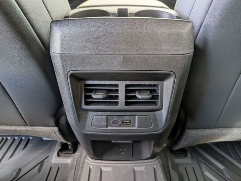 New 2026 Chevrolet Colorado ZR2 w/ Technology Package AWD/4WD image 34