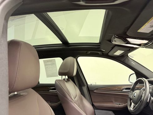 Used 2019 BMW X3 xDrive30i w/ Premium Package image 18