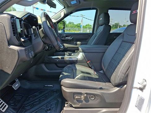 New 2025 Chevrolet Silverado 2500 LT image 6