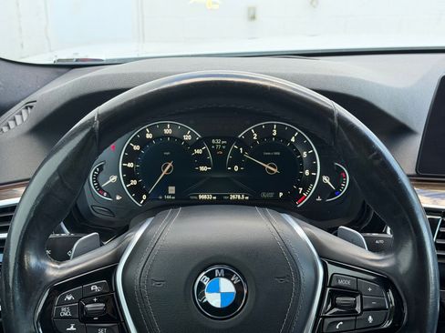 Used 2018 BMW 530i RWD image 20