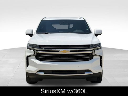 Used 2024 Chevrolet Tahoe LT RWD image 3