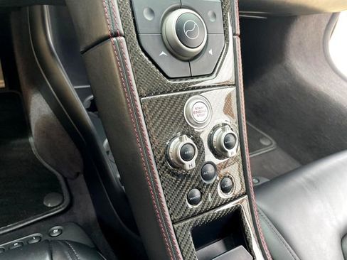 Used 2012 McLaren MP4-12C Base image 43