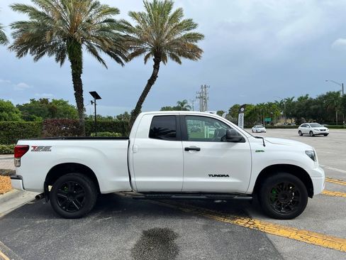 Used 2012 Toyota Tundra 2WD Double Cab w/ Tow Pkg image 5