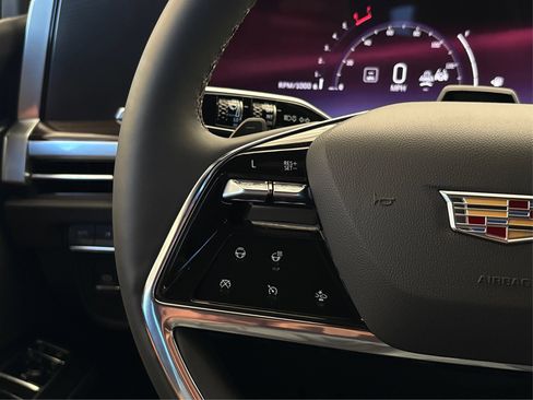 New 2026 Cadillac Escalade ESV Luxury AWD/4WD image 27