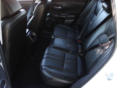 Used 2026 Honda HR-V EX-L image 18