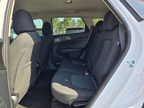 New 2026 Kia Sportage LX w/ LX Convenience Package image 35