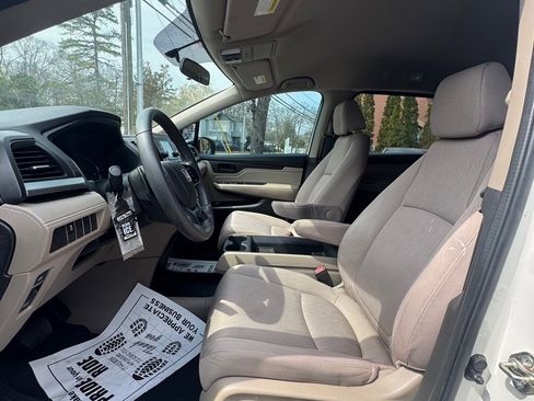 Used 2019 Honda Odyssey LX image 21