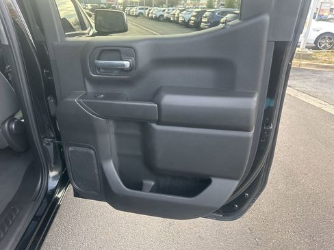 Used 2021 Chevrolet Silverado 1500 LT AWD/4WD image 13
