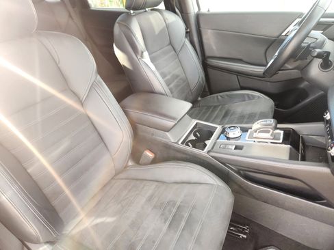 Used 2022 Mitsubishi Outlander SE image 10