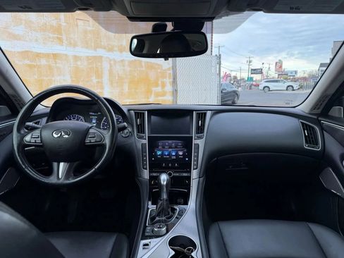 Used 2017 INFINITI Q50 3.0t Premium w/ 3.0T Premium Plus Package image 16