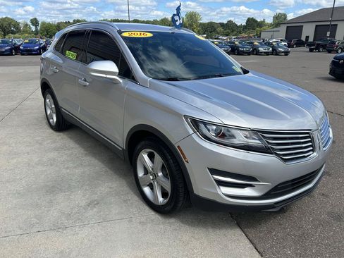 Used 2016 Lincoln MKC Premiere AWD/4WD image 3