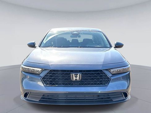 Certified 2023 Honda Accord EX image 9