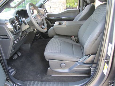 Used 2021 Ford F150 XL w/ STX Appearance Package AWD/4WD image 12