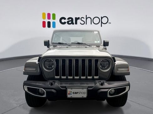 Used 2021 Jeep Wrangler Unlimited Sahara w/ Cold Weather Group AWD/4WD image 8
