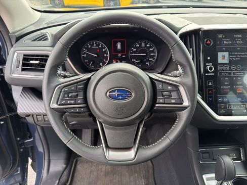Certified 2025 Subaru Ascent Premium image 29