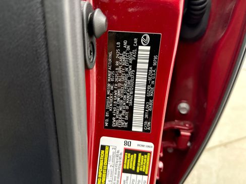 Used 2025 Lexus ES 350 w/ Premium Package image 21