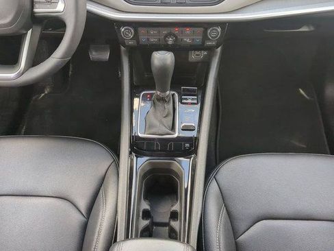 Certified 2025 Jeep Compass Limited AWD/4WD image 21
