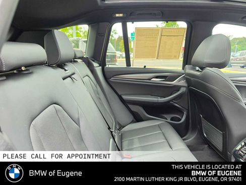 Used 2024 BMW X3 M40i w/ Parking Assistance Package AWD/4WD image 15