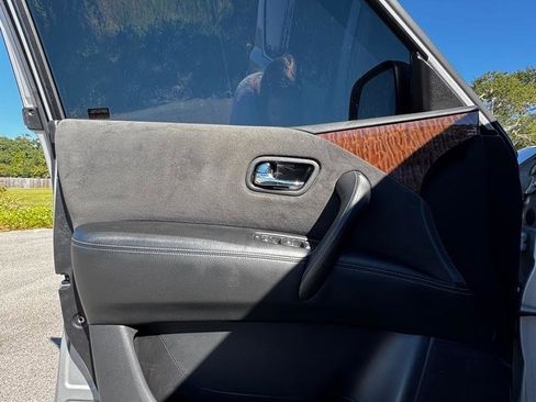 Used 2020 Nissan Armada SV w/ Driver Package RWD image 10