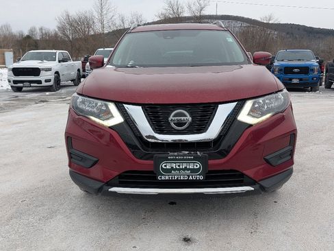 Used 2019 Nissan Rogue SV w/ Sun & Sound Touring Package image 34