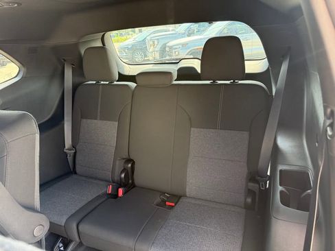 New 2026 GMC Acadia Elevation image 21