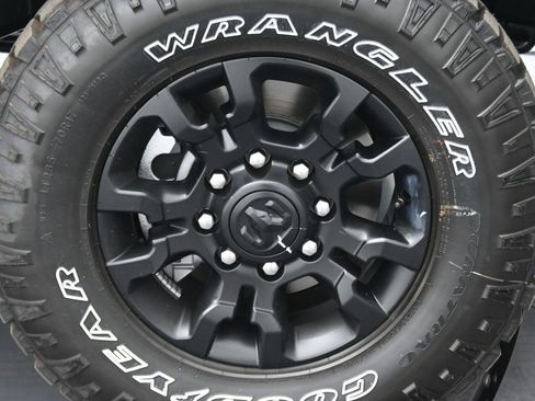 New 2026 RAM 2500 Power Wagon image 34