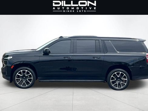 Used 2022 Chevrolet Suburban RST w/ Sport Performance Package AWD/4WD image 7