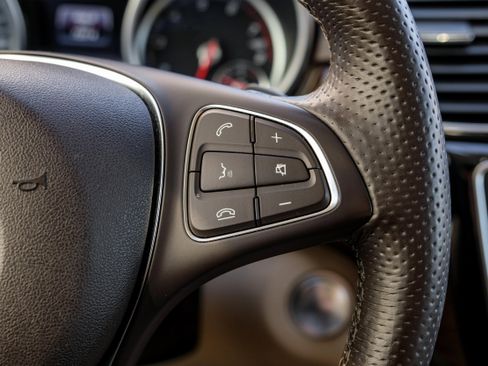 Used 2017 Mercedes-Benz GLE 350 w/ Premium 1 Package image 17