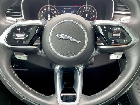 Used 2021 Jaguar F-PACE S image 10