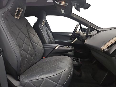 Used 2022 BMW iX xDrive50 w/ Premium Package image 27