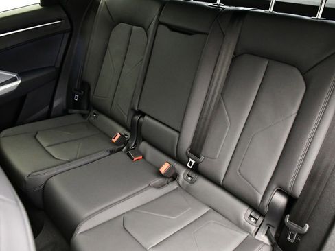 Used 2025 Audi Q3 2.0T Premium w/ Convenience Package image 42