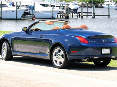 Used 2005 Lexus SC 430 Convertible RWD image 5