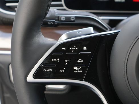 New 2026 Mercedes-Benz GLE 580 4MATIC image 33