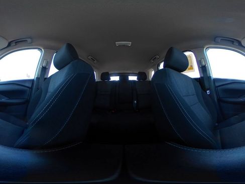 Used 2025 Nissan Rogue SV AWD/4WD image 44