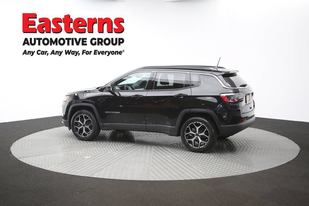 Used 2025 Jeep Compass Limited AWD/4WD image 61