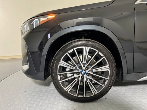 Used 2026 BMW X1 xDrive28i w/ Technology Package image 11
