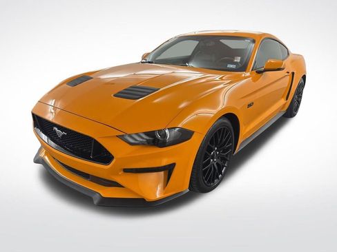 Used 2019 Ford Mustang GT Premium w/ GT Performance Package image 4