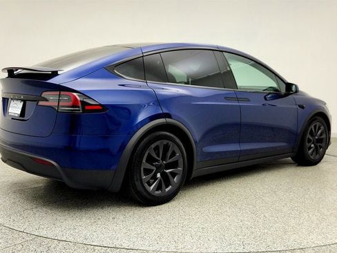 Used 2024 Tesla Model X AWD/4WD image 5