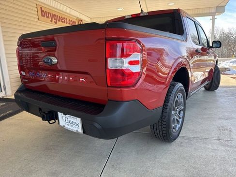 Used 2023 Ford Maverick XLT image 7