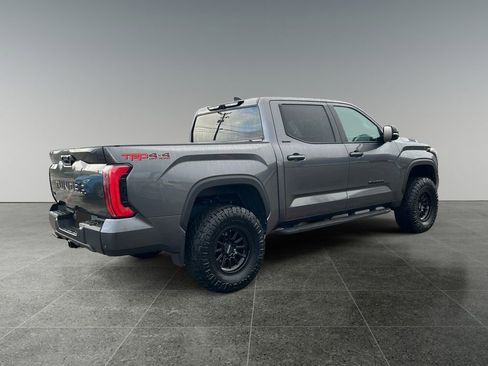 Used 2024 Toyota Tundra Limited image 7