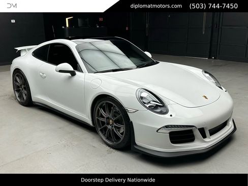 Used 2014 Porsche 911 Carrera S image 8