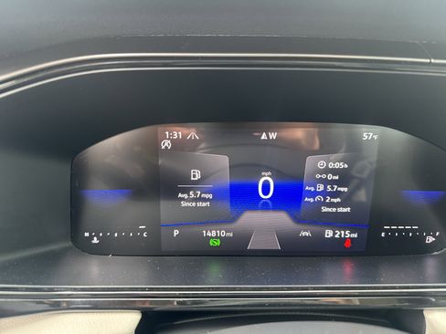 Used 2025 Volkswagen Taos S AWD/4WD image 15