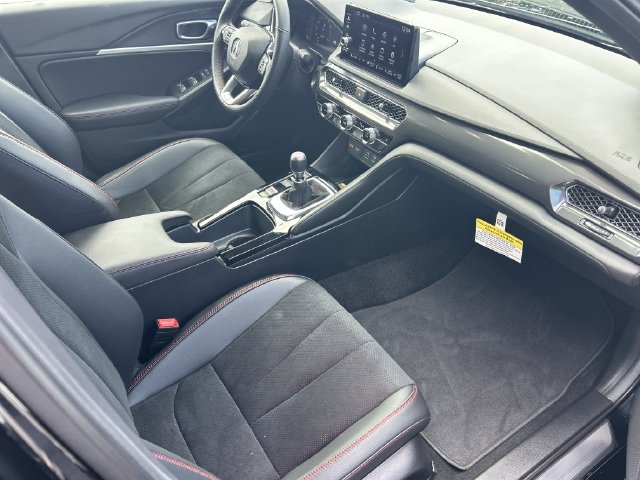 Certified 2025 Acura Integra Type S FWD image 33